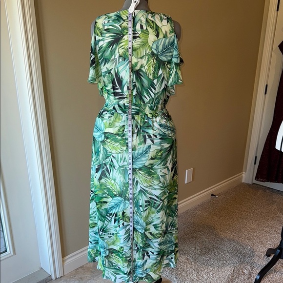 Laura Dress Tropical Green African Leaf Print Elegant Flowy Wedding Guest Cruise - Picture 8 of 13